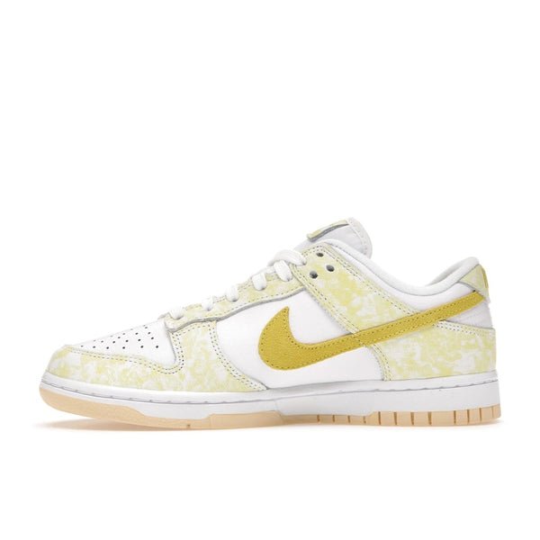 Nike Dunk Low Yellow Strike (Women's)